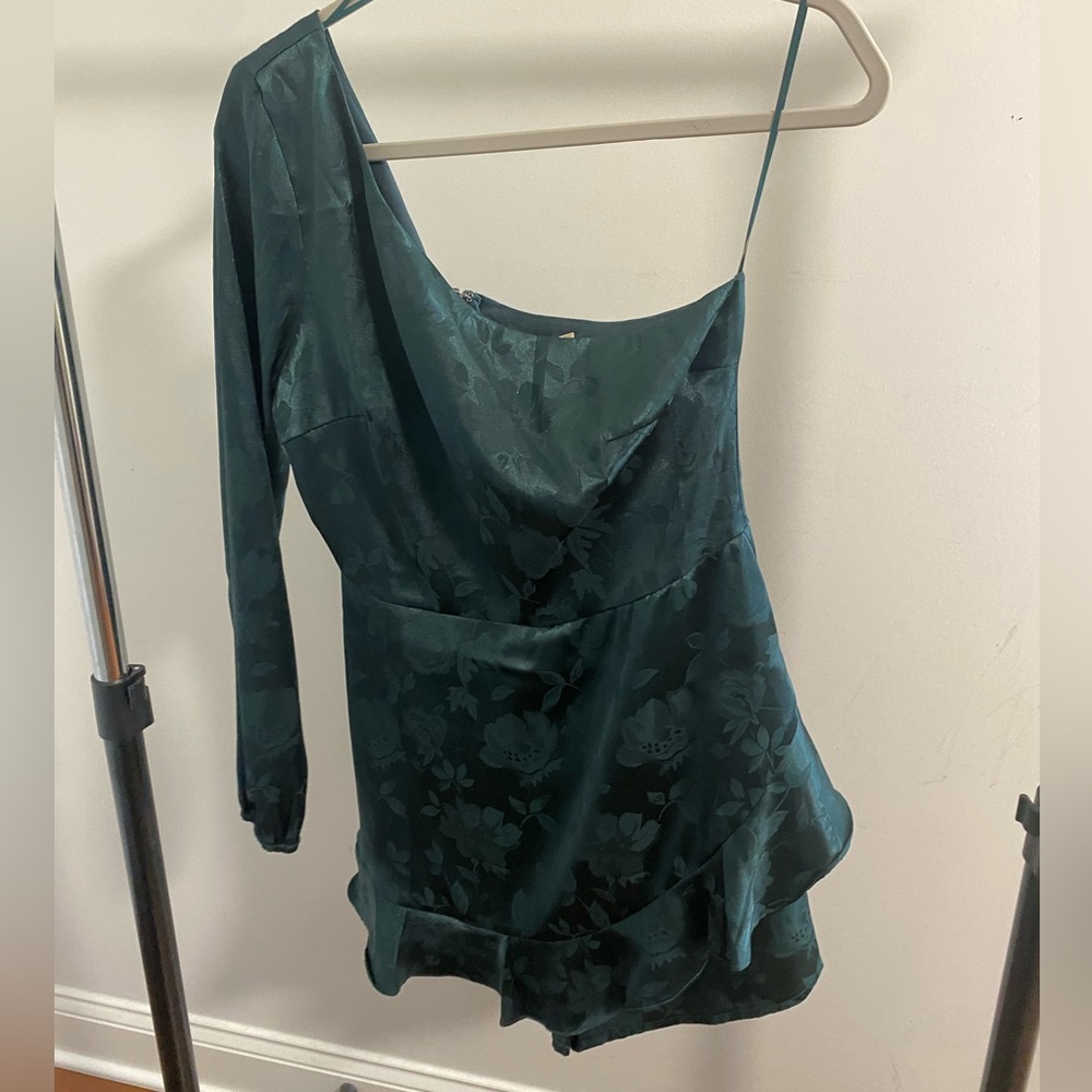 One shoulder skort romper